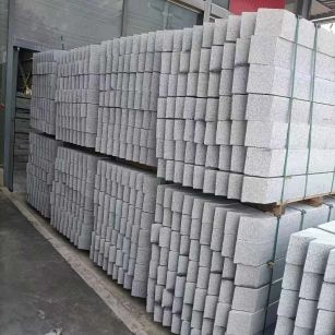 中山芝麻白树围石 树池