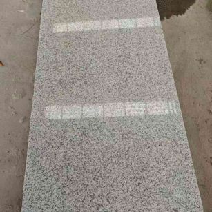 中山芝麻白光面毛板