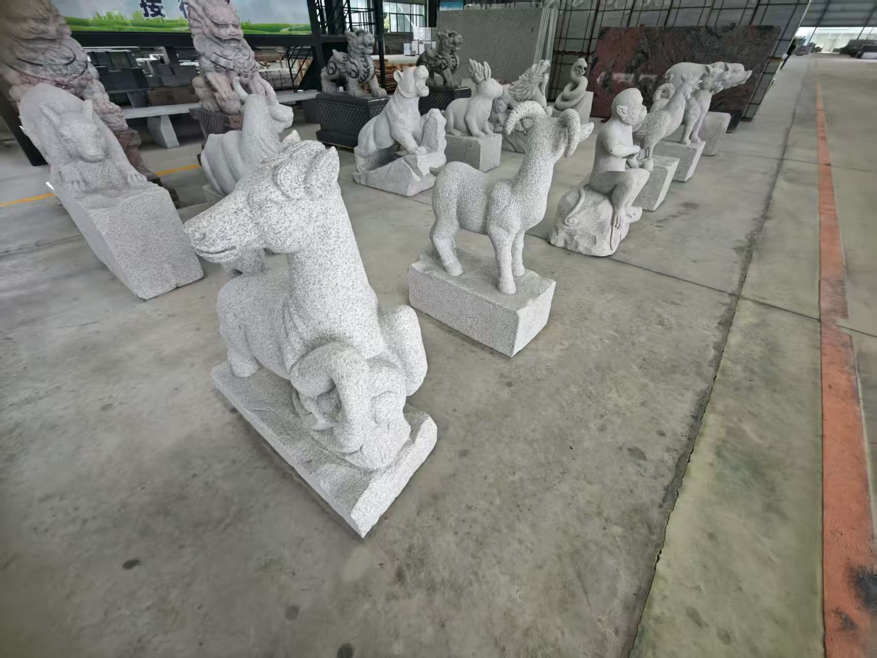中山芝麻白雕刻 十二生肖 异形雕刻