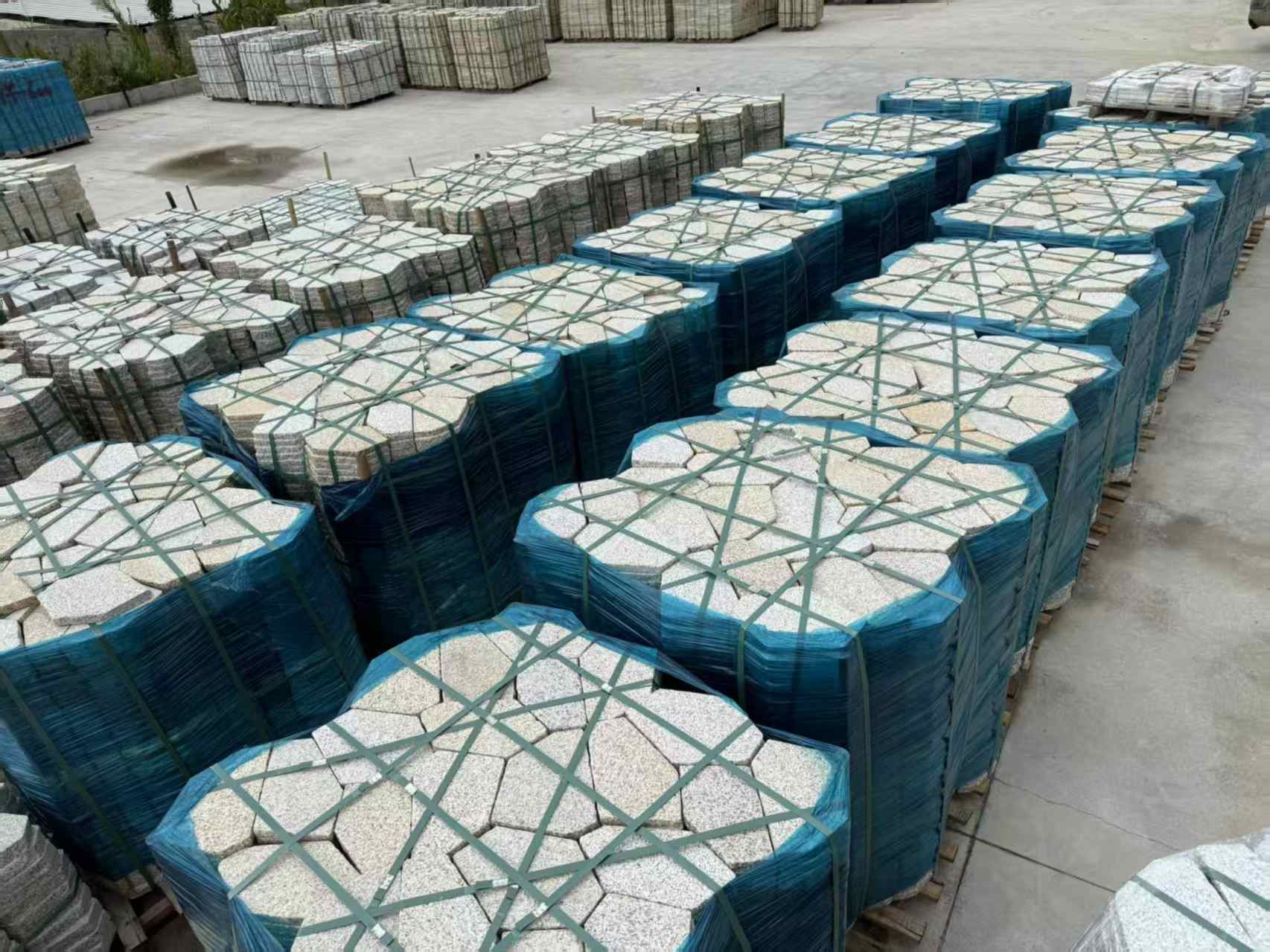 中山黄金麻冰裂纹 碎拼
